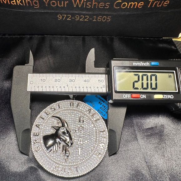 White gold vermeil 925 stamped GRA diamond Goat pendant, passes diamond testers - Picture 4 of 7